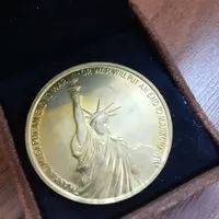 مدامدالیون یاد بود رئیس جمهوری آمریکا، جان اکندی|کلکسیون سکه، تمبر، اسکناس|تهران, نارمک|دیوار