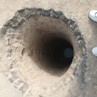 حفاری و چاه اب تیر برق الت و تخریب ساختمان