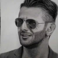 سفارش نقاشی چهره به سبک سیاه قلم
