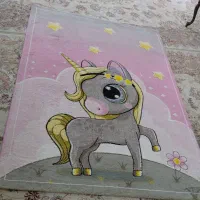 فرش اسب تک شاخ
