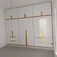 کمد دیواری و کابینت  مرکزی