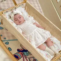 گهواره چوبی و فلزی در کاکی