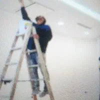 نصب کاغذ دیواری و تزئینات ونقاشی ساختمان