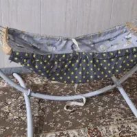 گهواره  ننو پایه فلزی در حدنو