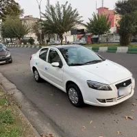 رانا پلاس پانا ۴۰۲ بی رنگ|خودرو سواری و وانت|رشت, گلباغ نماز|دیوار