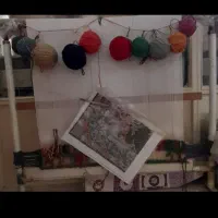 دار قالی همراه با وسایل کامل نخ و قیچی،