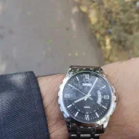 ساعت مچی آنالوگ