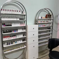 میز و صندلی.استیج پدیکور.استند لاک|آرایشگاه و سالنهای زیبایی|قم, زینبیه|دیوار