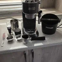 اسپرسو ساز دلونگی به همراه کلیه لوازم