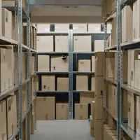 استخدام انباردار