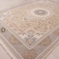 یک عدد فرش ۹ متری