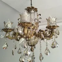 لوستر برنزی سنگین ۶شاخه|لوستر و چراغ آویز|کرج, باغستان|دیوار