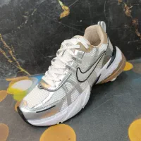 کتونی نایک وی تو کی V2K دخترانه پانو