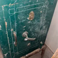 گاوصندوق قدیمی