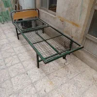 تخت تک‌نفره قابل تنظیم