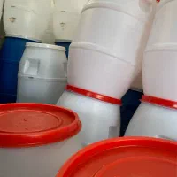 بشکه|ظروف نگهدارنده، پلاستیکی، یک‌بارمصرف|کوچصفهان, |دیوار