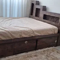 تخت دو نفره پر از کشو