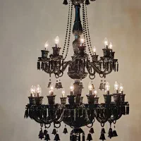 لوستر باکارا دو طبقه ۲۴ شاخه مشکی 8+16