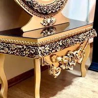 آینه و کنسول
