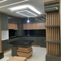 ساخت و نصب و تعمیرات کمد کابینت و مصنوعات چوبی