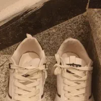 کتانی ونس میزان ارسال هم میشه