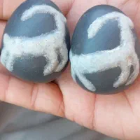 سنگ تخم مرغی انتیک