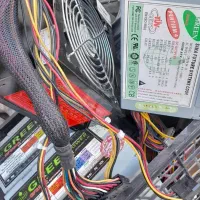 تعدای پاور گیرین  فن بزرگ ۱۲ در ۱۲|قطعات و لوازم جانبی رایانه|شیراز, ده پیاله|دیوار