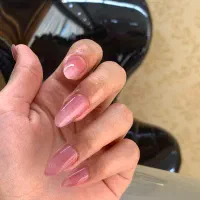 کاشت ناخن با تخفیف ویژه