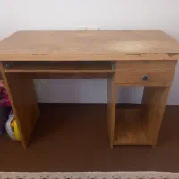 میز کامپیوتر در چالدران