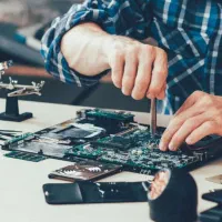 تعمیر و عیب یابی کامپیوتر و لپ‌تاپ