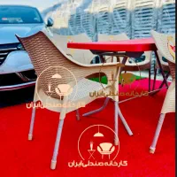میز و صندلی پلاستیکی مدل مین نهارخوری غذاخوری کافه