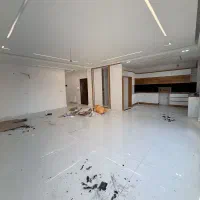 ساختمان۱۳۵متری/سه طبقه۳واحد/فول امکانات