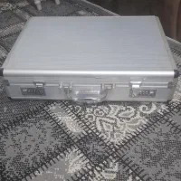 چمدان قاشق چنگال