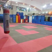 استخدام خانم برای سالن ورزشی
