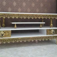 میز تی وی برنجی قدیمی سنگین. وزن