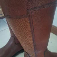 چکمه ی زنانه چرم اصل با جعبه کاملا نو