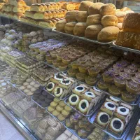 کارگر ساده با جای خواب و غذا قنادی و فروشنده|استخدام خدمات فروشگاه و رستوران|تهران, امانیه|دیوار