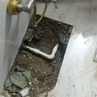 لوله کشی آب و فاضلاب نصب شیر آلات و اگرمکن|خدمات پیشه و مهارت|زنجان, |دیوار