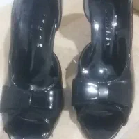 کفش فروشی