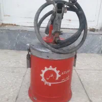 پمپ گریس در حد نو