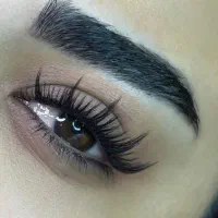 آموزش و خدمات مژه