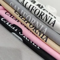 کادو روز مادر|لباس|کاشان, راه آهن کاشان|دیوار