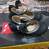 کفش ولباس دخترانه|کفش و لباس بچه|ری, دیلمان|دیوار
