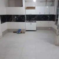 طبقه همکف حدود۸۰متریک خواب جنوبی