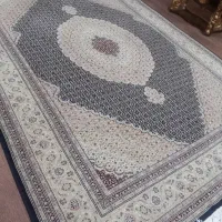 فرش ۹ متری طرح ماهی یک جفت