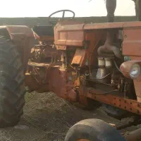 تراکتور رومانی|خودرو سنگین|تخت, |دیوار