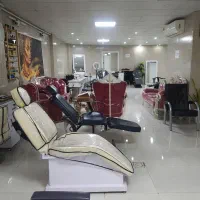 همکاری در سالن زیبایی