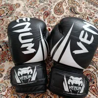 دستکش بوکس ونوم قالب حرفه ای