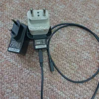 تعدادی لوازم جانبی برقی