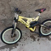 دوچرخه|دوچرخه، اسکیت، اسکوتر|نیشابور, پنجراه|دیوار